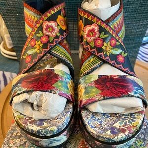 Johnny Was unique Sandals